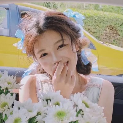 怪笑少女